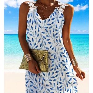 NWT Wavy Neck Leaf Print Lace Sleeveless Dress